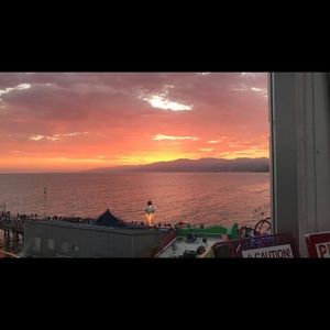 Meet your Posher, Amarilys